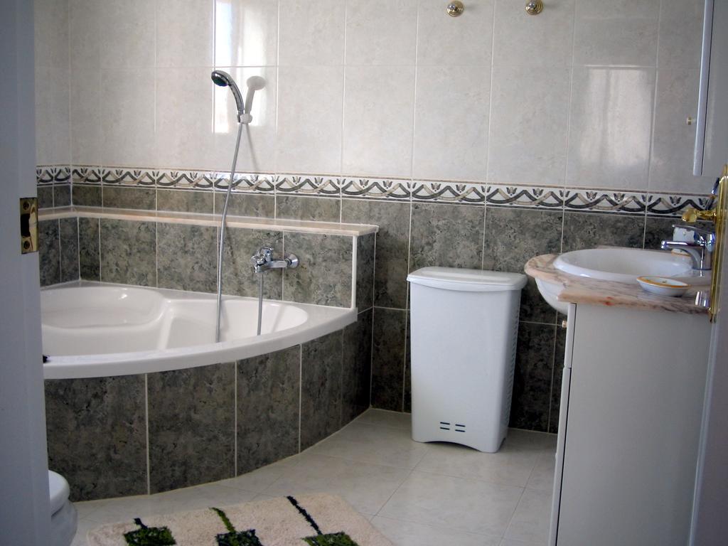 Villa Casa Sara - Private With Private Pool
